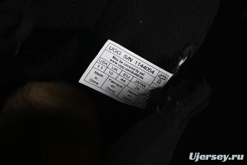 UGG Classic Ultra Mini Highland Lightweight Men's Winter Snow Boots - 1144054