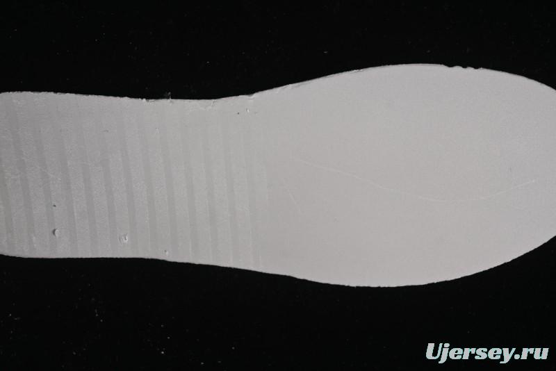 Nike SB Dunk Low x Undefeated Collaboration Casual Skate Shoes - UN1697-622