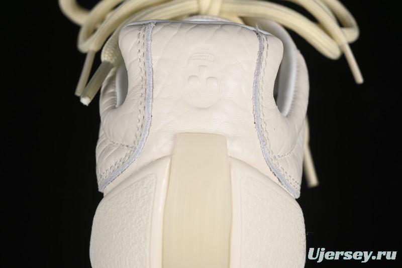 Alexander McQueen Flexion Retro Sneakers in Off-White with Anatomical Design and Split Sole - 2024s