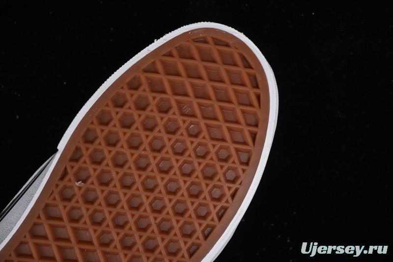 Vans Classics Knu Skool Full-Grain Leather Retro Sneakers - VN000CS0BGF