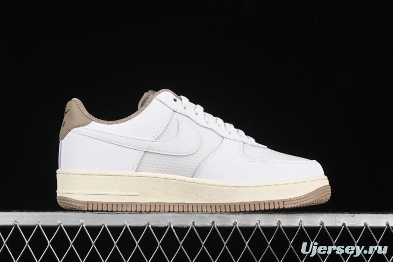 Nike Air Force 1 '07 Low Casual Sneakers with Full-Length Air Cushion - FZ5225-100