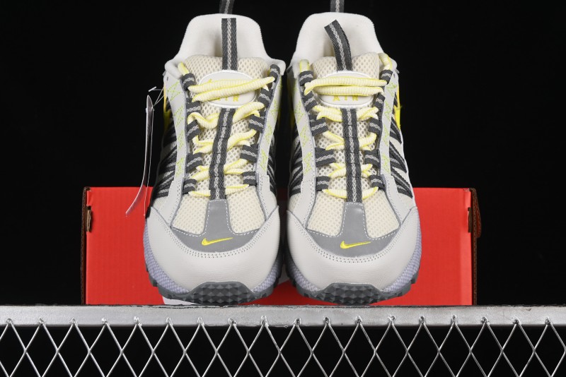 Nike Air Humara Retro Trail Running Shoes with 1990s Outdoor Style - FQ2443-001