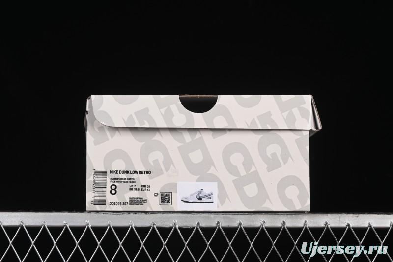 Nike Dunk Low The North Face CDG Collaboration - Green Label SB Low-Top Skate Shoes - DQ1098-397