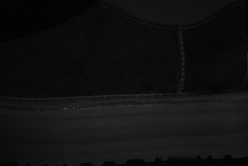UGG Dakota 5CM Classic Wool Snow Boots with TREADLITE Outsole - 1168170