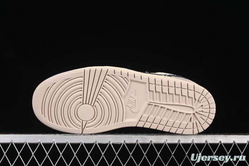 Nike Air Jordan 1 Low Retro Basketball Shoes with Classic Design - HQ3440-101