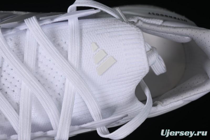 Adidas Ultraboost 5 ID8813 Running Shoes with Boost Cushioning