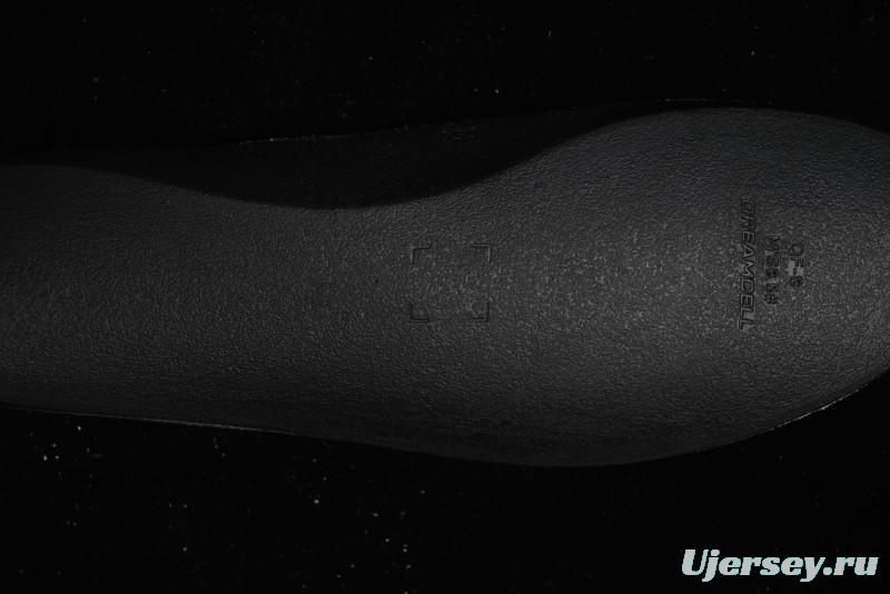 Nike Air Jordan 1 High OG Retro Basketball Shoes with Black Toe Design - DZ5485-106