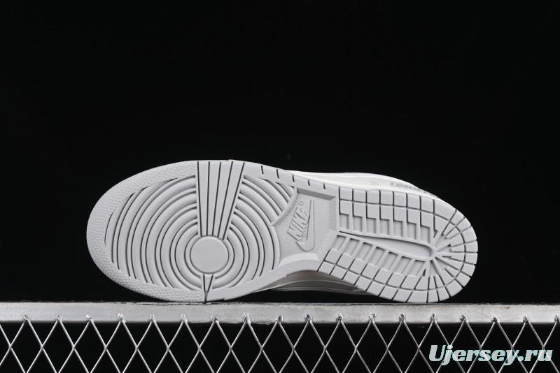 Nike SB Dunk Low x Undefeated Collaboration Casual Skate Shoes - UN1697-622