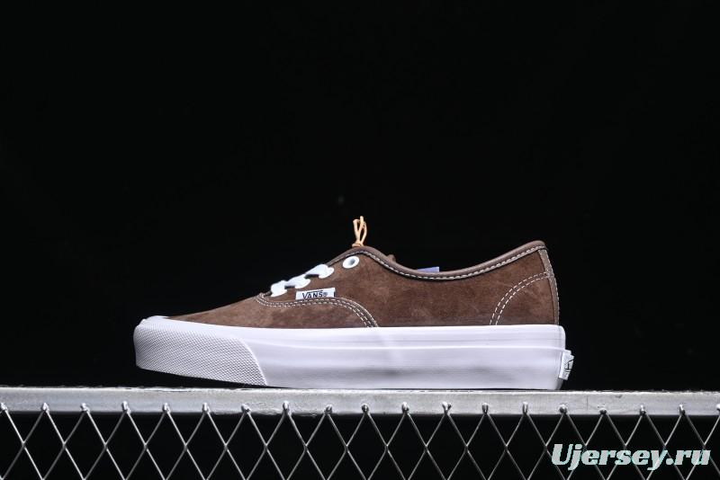 Vans Sk8-Mid Reissue 83 Premium Suede Retro Skate Shoes - VN0007QZDMV