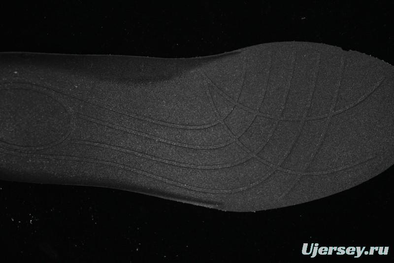 Golden Goose Marathon Golden Goose Distressed Sneakers with 3D Stabilizer and Cushioning - AJE5