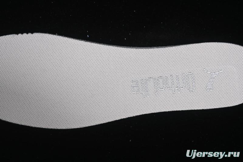 Puma Speedcat Lifestyle Low-Top Sneakers for Racing Enthusiasts - 403902-01