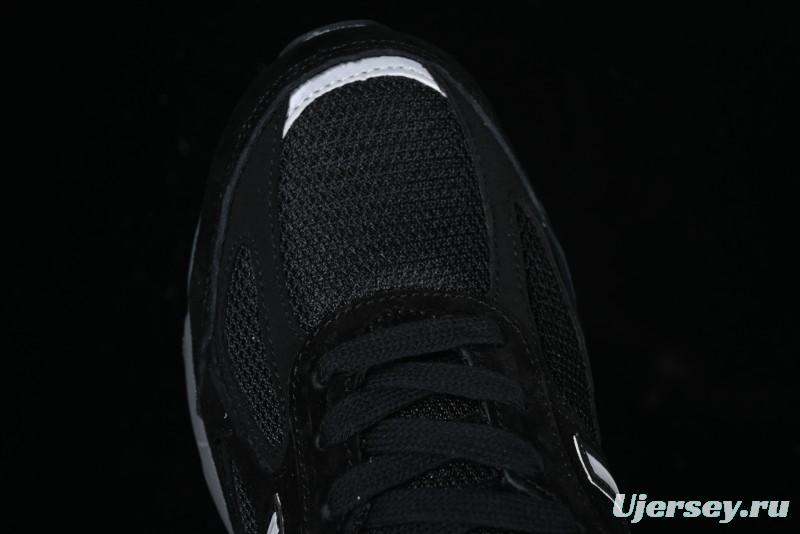 New Balance 990 Series Premium Retro Running Shoes with Carbon Fiber Midsole - M990BK4