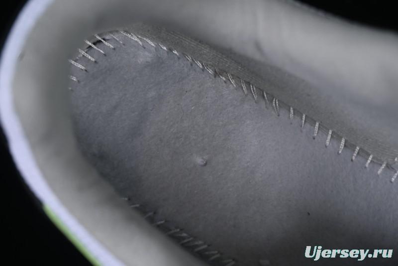 Nike Air Max 90 Retro Running Shoes with Air Cushion Technology - CZ1846-100