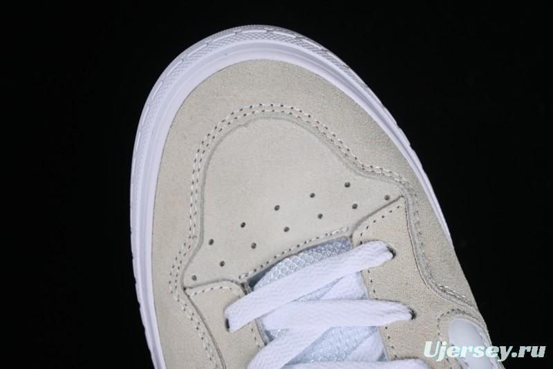 Vans Caldrone Chunky Retro Sneakers in White with Enhanced Cushioning - VN0007P9WHT