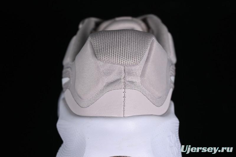 Nike Revolution 7 Wide Low-Top Running Shoes with Breathable Mesh and Durable Cushioning - FB2208-007