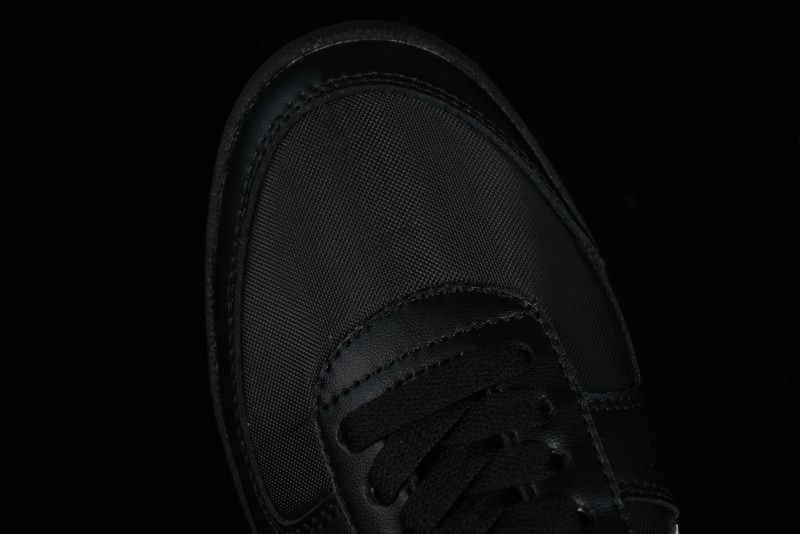 Nike Field General 82 Casual Sneakers with Classic Black and White Colorway - FQ8762-001