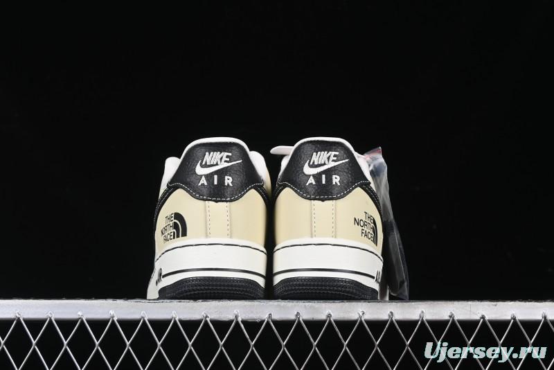 Nike Air Force 1 '07 Low The North Face Collaboration - Black Leather Low-Top Casual Sneakers - CH6336-513