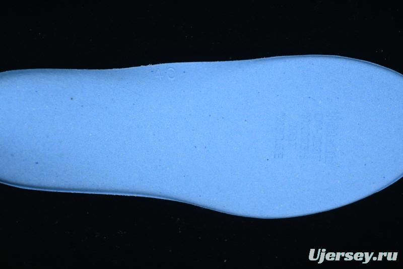 Nike Infinity Run 4 Gore-Tex Waterproof Road Running Shoes with Enhanced Energy Return - FB2204-101