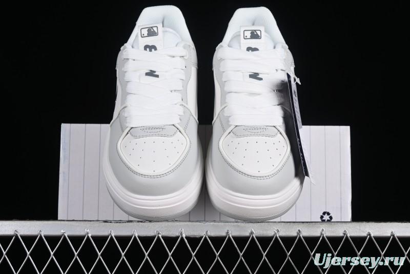 MLB Chunky Liner Basic New York Yankees Height Increasing Thick Sole Casual Sneakers - 3ASXCA12N50GRL