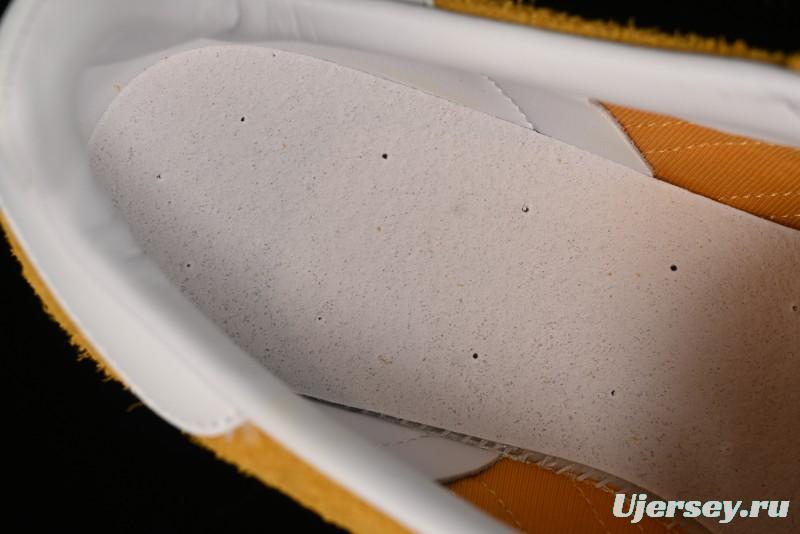 Adidas Originals Gazelle Indoor Retro Casual Sneakers with Slip-Resistant and Durable Low-Top Design - HQ8716