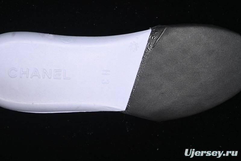 Chanel 25C Tie-Up Flat Casual Lifestyle Shoes - G46372