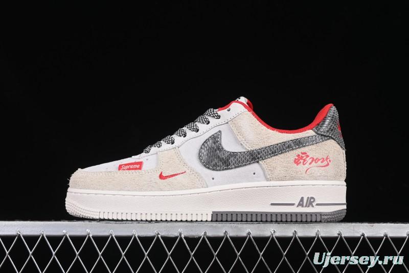 Nike Air Force 1 '07 Low Supreme Collaboration Grey Snake Scale Low-Top Casual Sneakers - DM6688-010