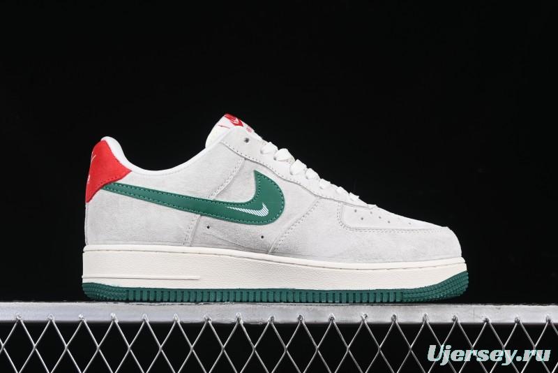 Nike Air Force 1 '07 Low CDG Play Collaboration Green Swoosh Low-Top Casual Sneakers - DF0188-033