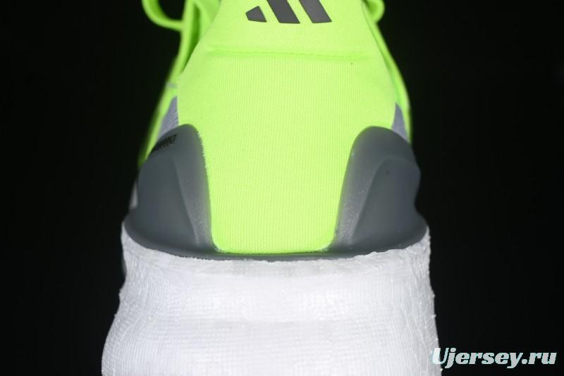 Adidas Ultraboost 5X ID8819 Running Shoes with Boost Cushioning