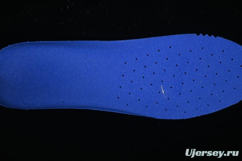 Playful Pastel Chunky Sneakers with Plush Bird Charm – Bold & Whimsical Streetwear Kicks