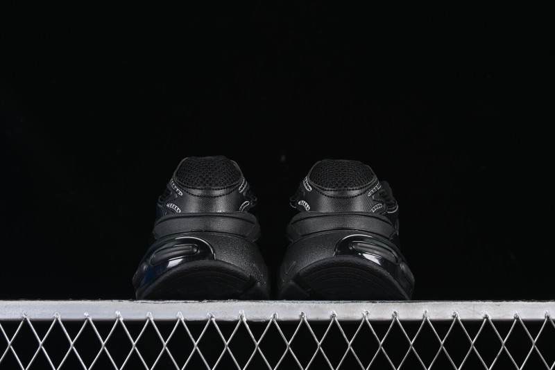Adidas Supernova Cushion 7 Black/Silver – High-Performance Running Shoes