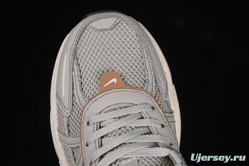Nike Runtekk Run Retro Low-Top Running Shoes with Cushlon Midsole and Anti-Slip Design - FN0738-107