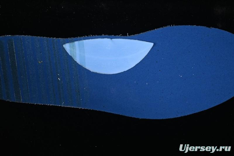 Onitsuka Tiger Vintage Runner Sneakers - White/Grey with Blue & Red Accents