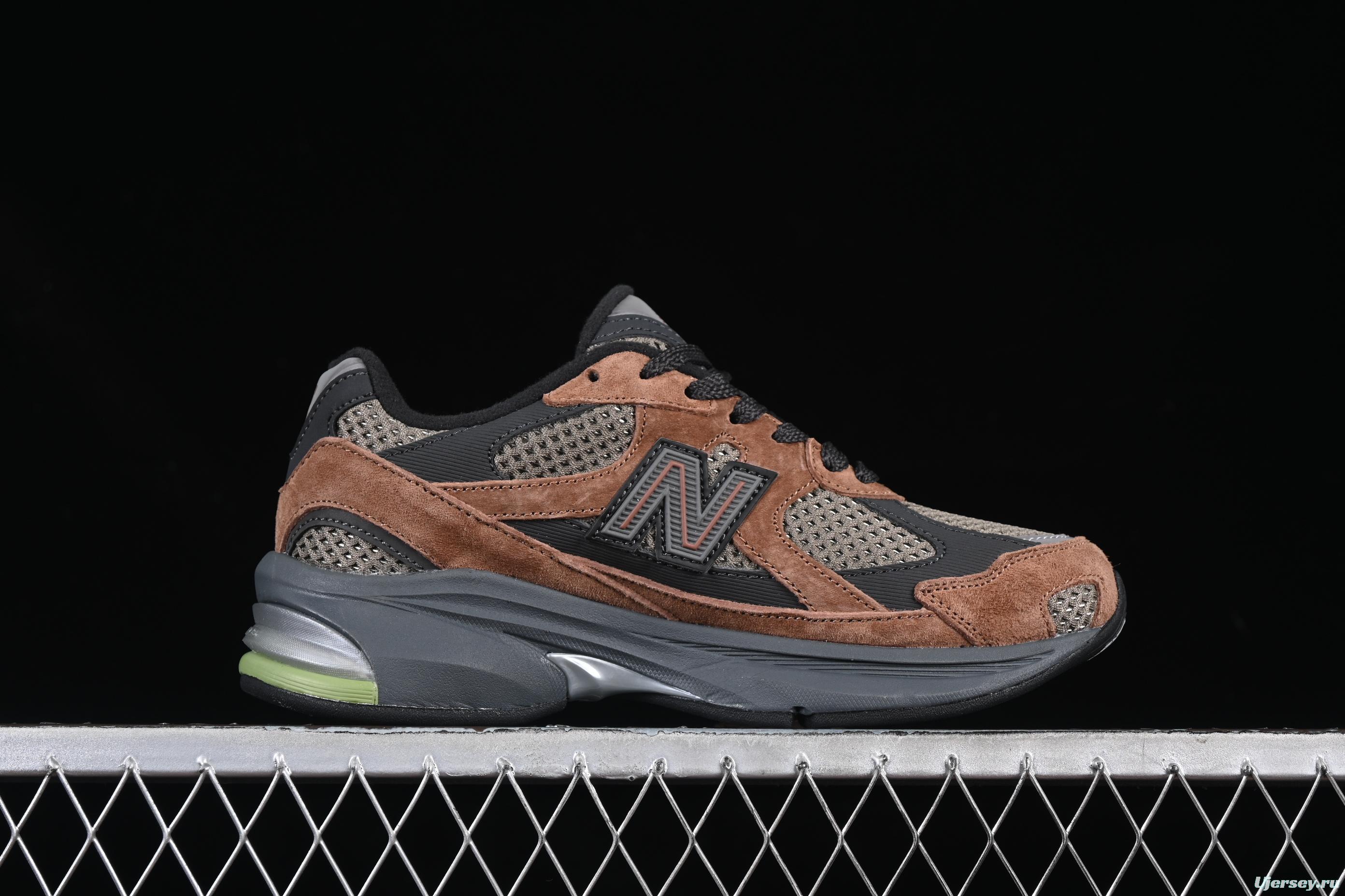 New Balance 2010 Series Retro Casual Running Shoes - M2010BRN