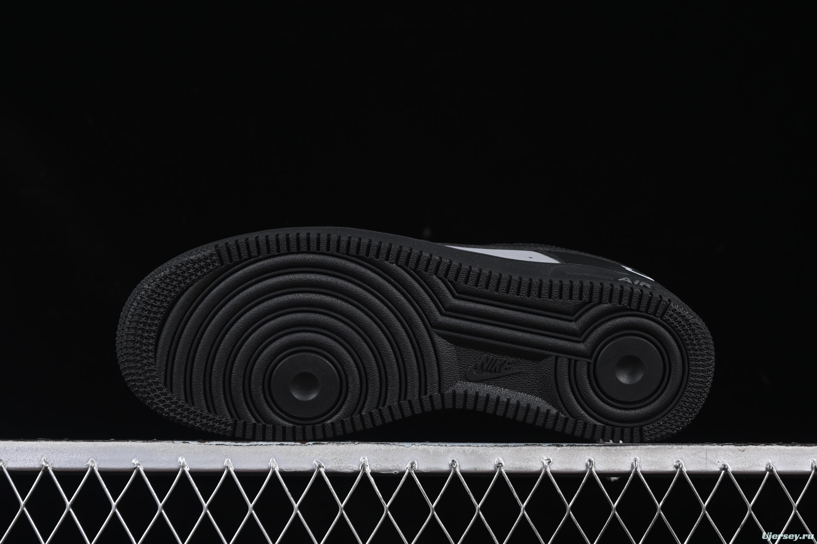 Nike Air Force 1'07 Low Custom Casual Sneakers with Full-Length Air Cushion - CW2288-111