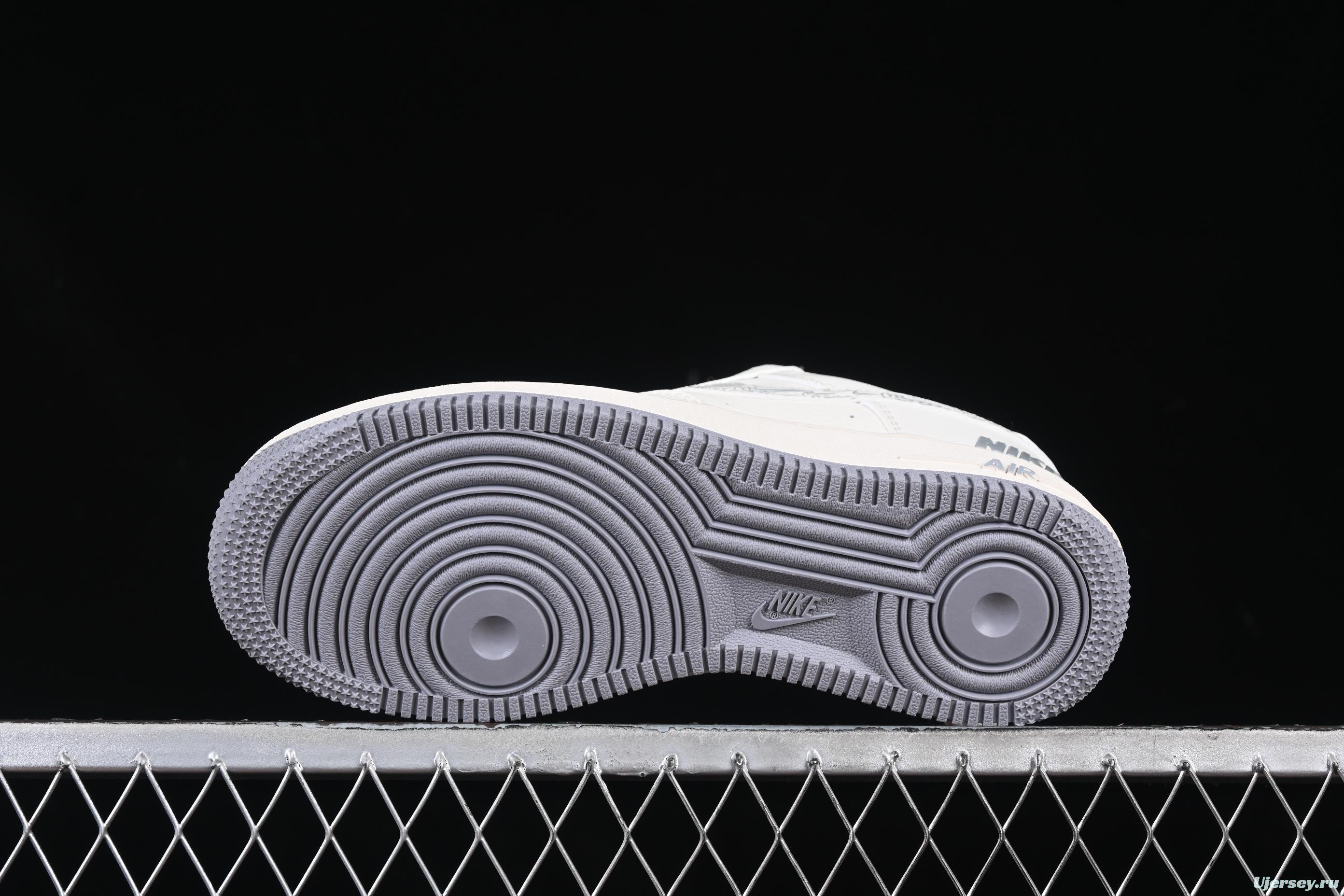 Nike Air Force 1 '07 Low Casual Sneakers in Light Grey with Mini Swoosh - HH7518-048