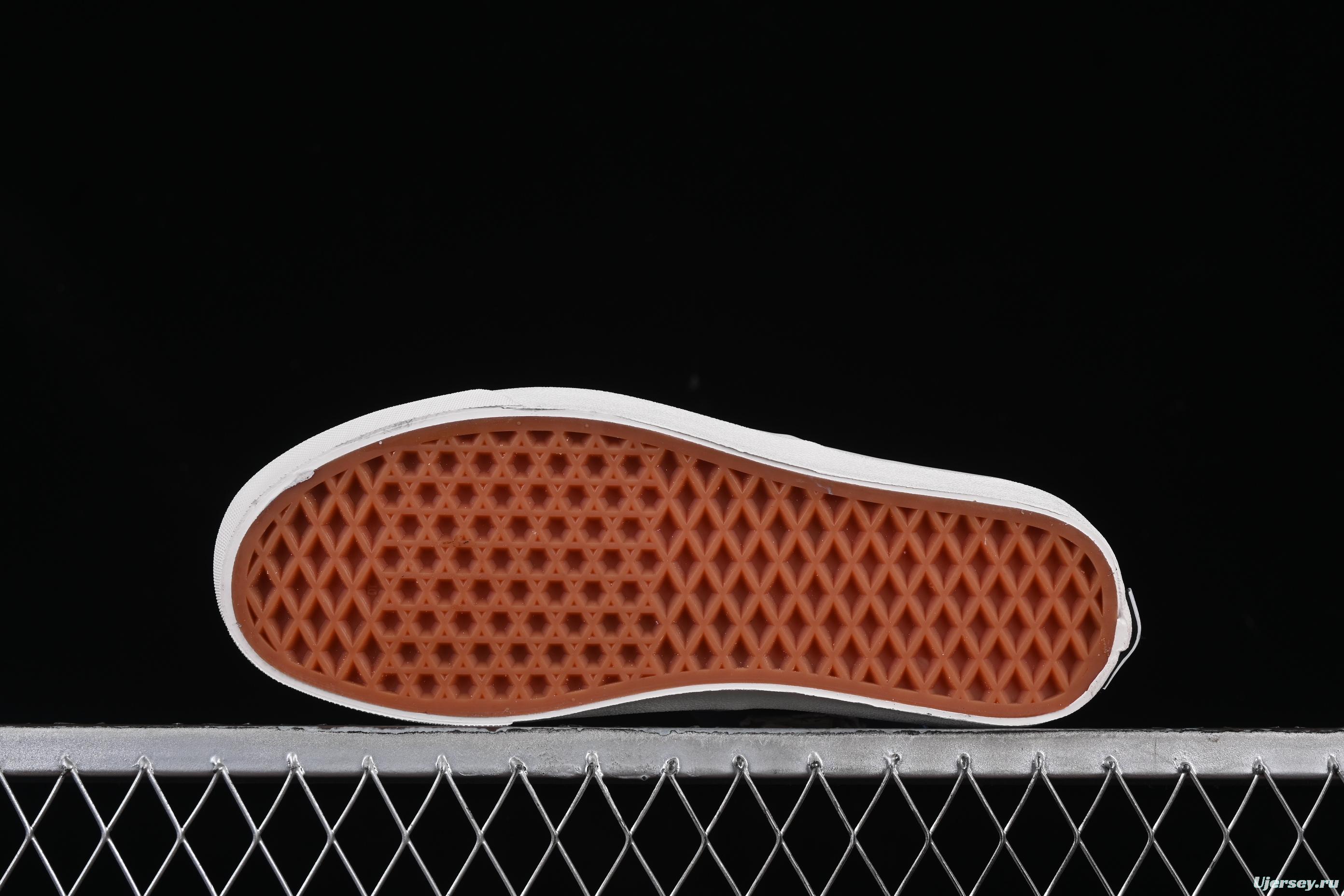 Vans Authentic Reissue 44 Low-Top Casual Skate Shoes - VN000CQAKAQ