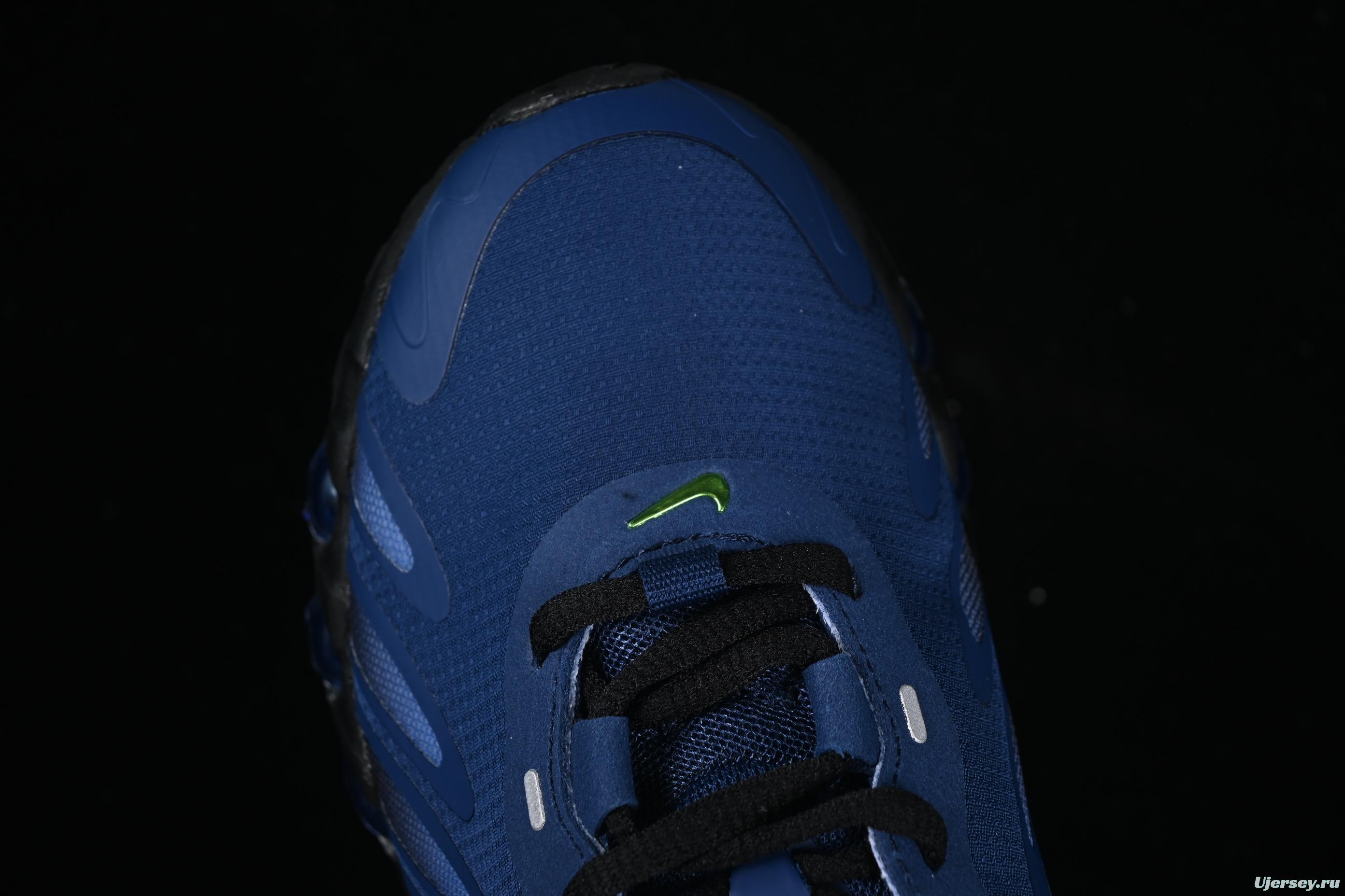 Nike Air Max Dn8 Running Shoes with Dynamic Air Cushion Technology - FQ7860-027