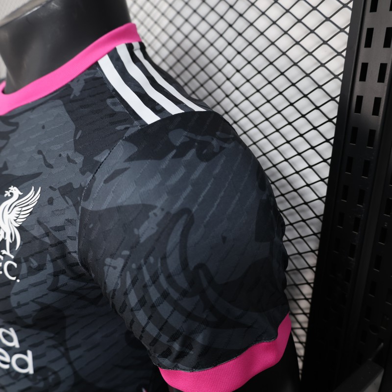 Player Version 25/26 Liverpool Black with Pink Accents Design Jersey
