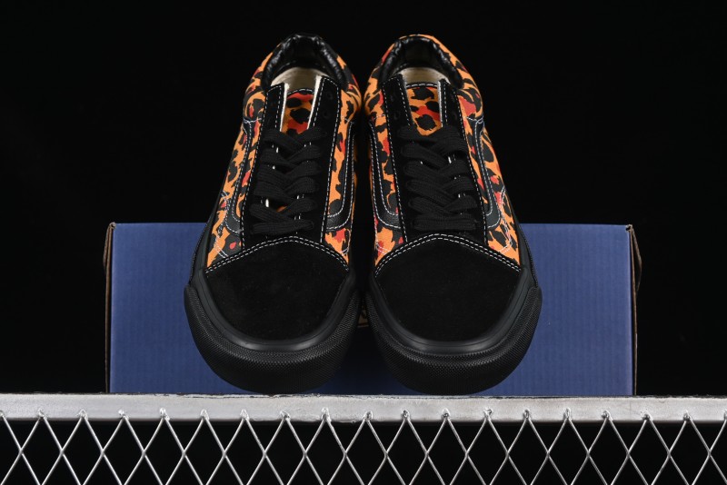 Vans Old Skool 36 Low-Top Retro Skate Shoes - VN000D56BKA