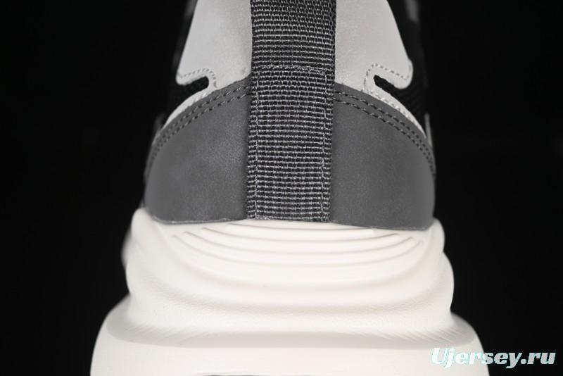 Adidas Thick Sole Waffle Retro Running Shoes with Comfortable Upper and Anti-Slip Sole - 63093901001