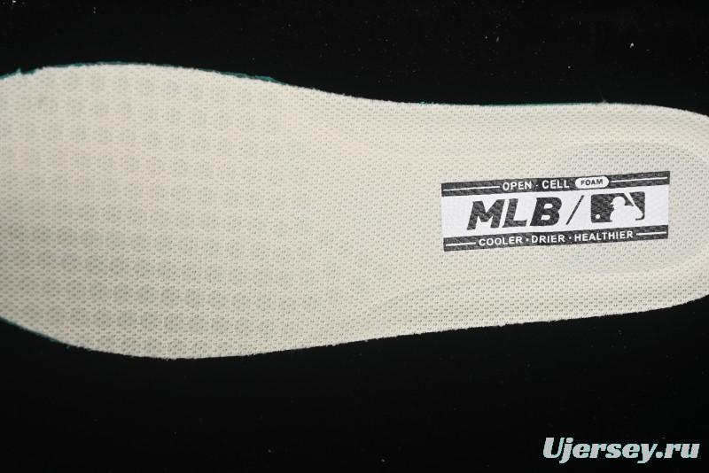 New York Yankees Chunky Liner Mid Denim Monogram Platform Sandals - 3ASXCA12N50IVS