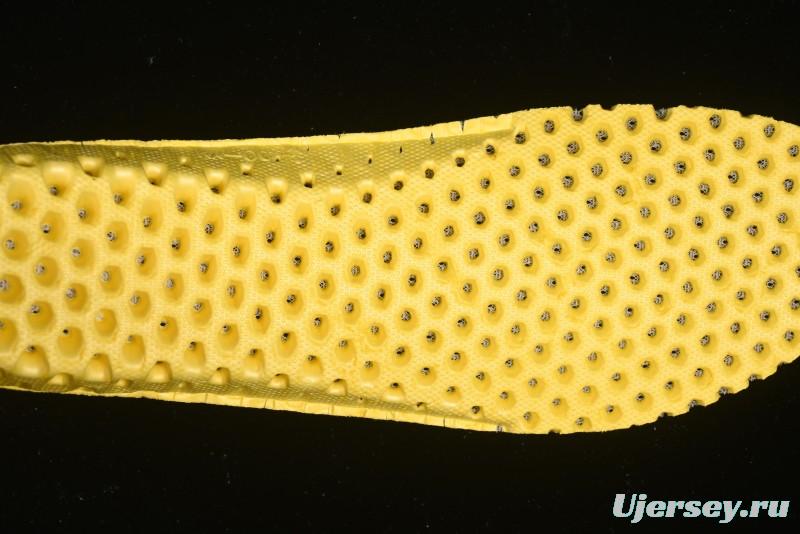 Keen Uneek Flat-M Woven Elastic Outdoor Sandals for Hiking and Water Activities - 1014097 Brown