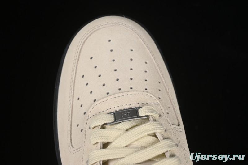 Nike Air Force 1'07 Low Casual Sneakers with Full-Length Air Cushion - HQ1966-200