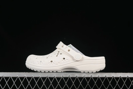 Crocs Classic Clog Two-Way Summer Beach Sandals with Ventilation Holes - B.D4