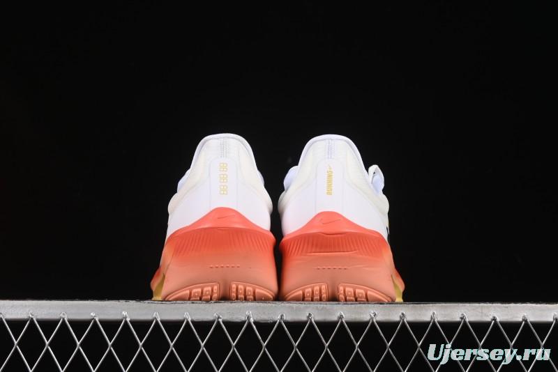 Nike Zoom Fly 6 Lightweight Running Shoes with React Foam and Carbon Fiber Plate - IB6657-108