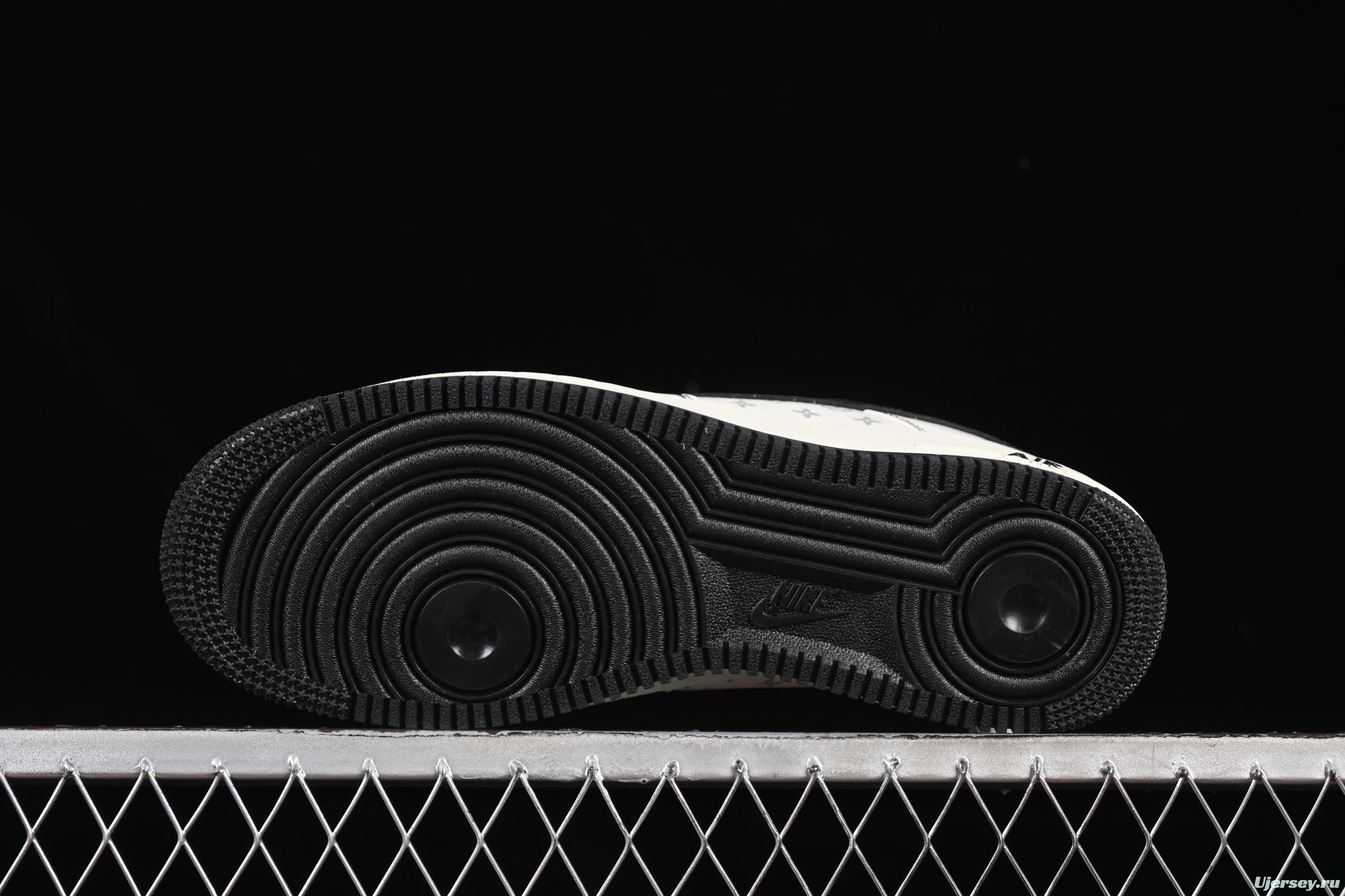 Nike Air Force 1 '07 Low LV Collaboration White Black Casual Sneakers - BZ6808-102