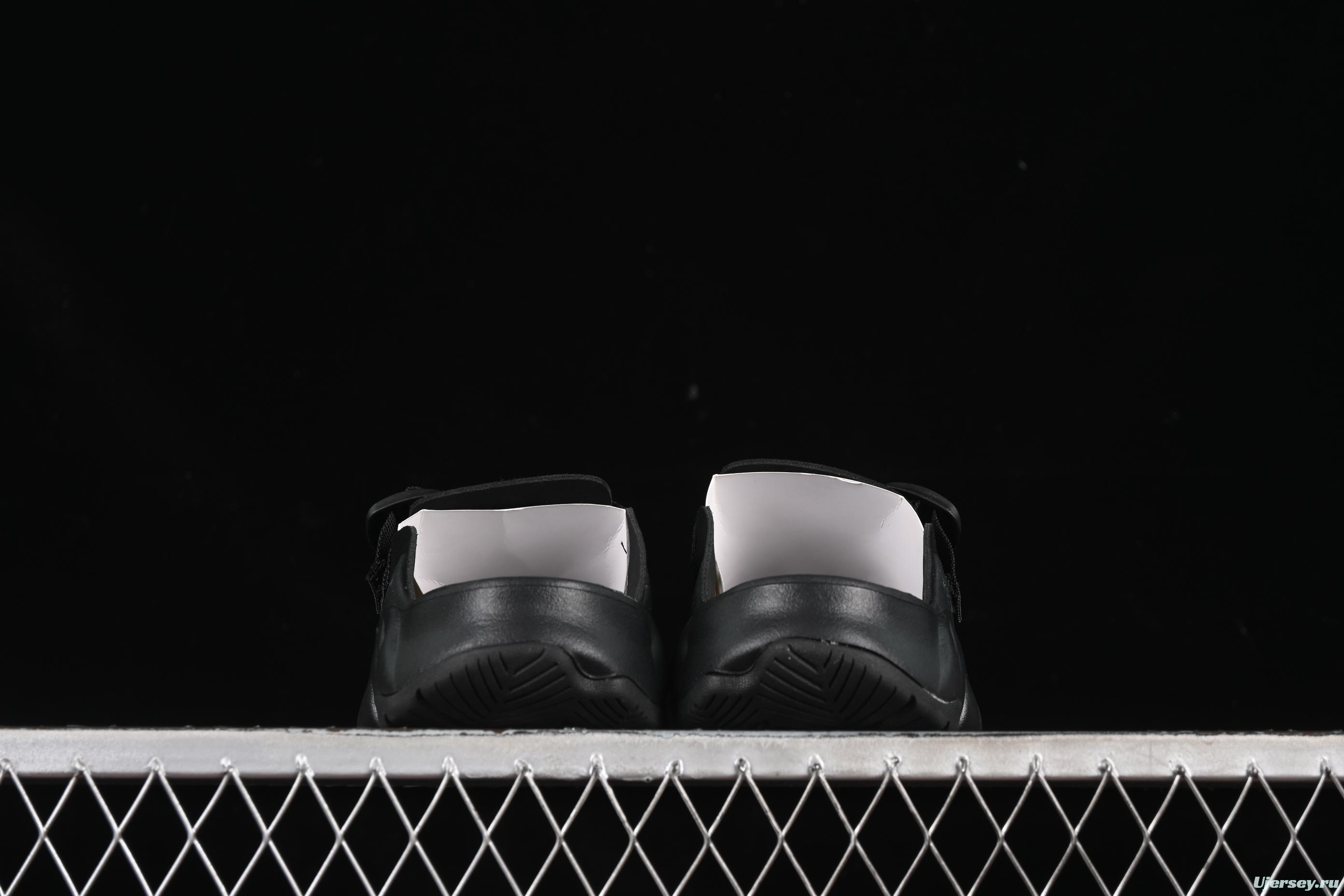 Keen Hyperport Clog Leather Summer Mule Slip-On with Arch Support and Adjustable Lacing System - 1030766