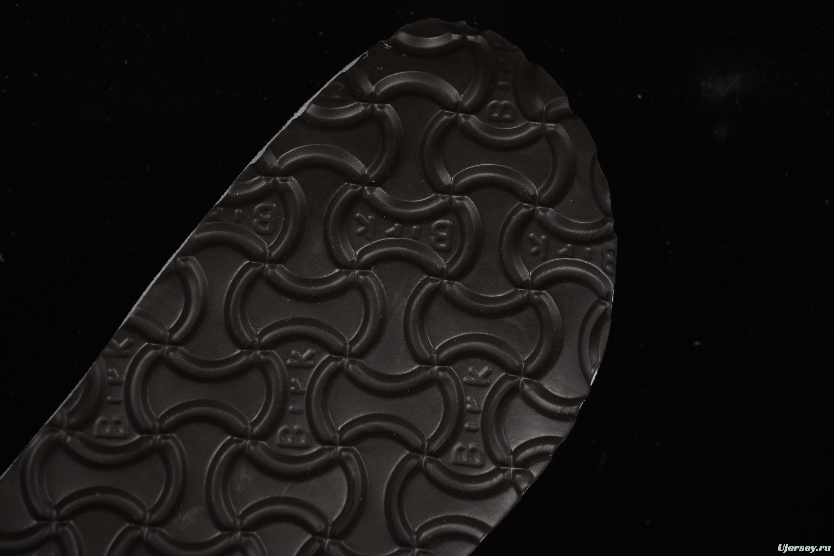 Birkenstock Arizona Soft Footbed Sandals with Suede Leather and Lambswool Lining - G.D4