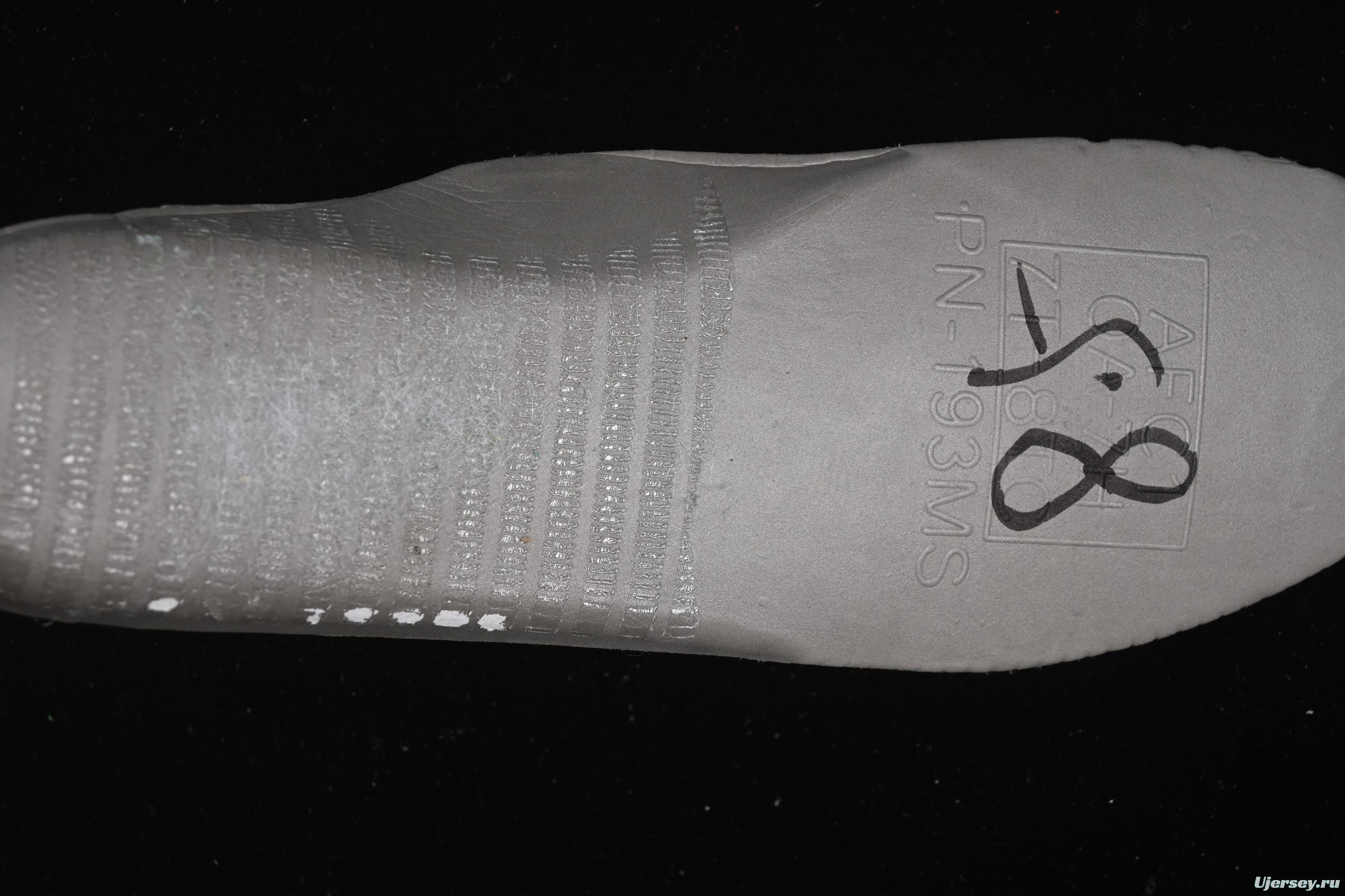 Nike Air Force 1'07 Low Casual Sneakers with Full-Length Air Cushion - IB5722-100