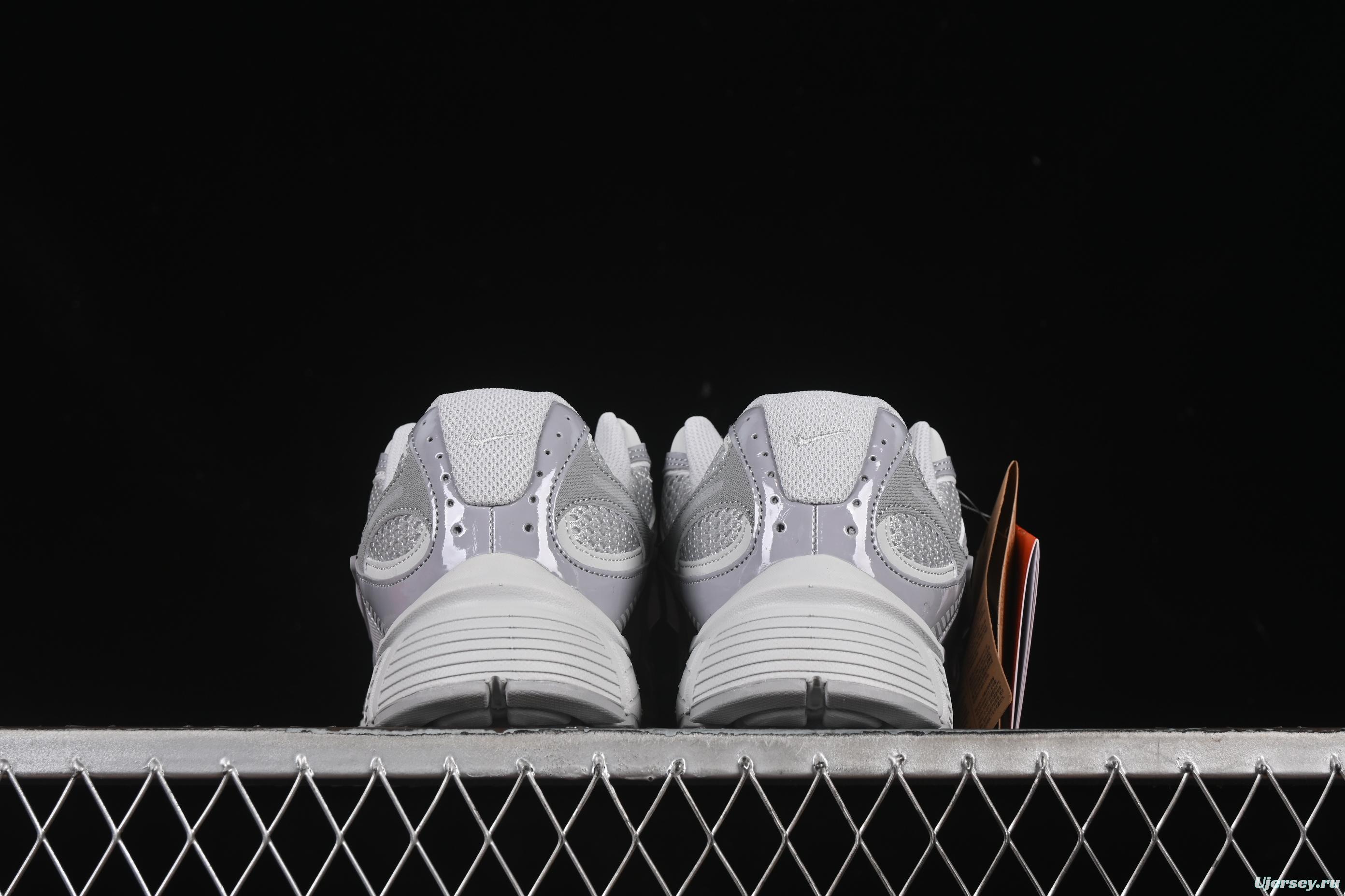 Nike V5 RNR Millennium Classic Retro Running Shoes with Foam Midsole - IH1980-140